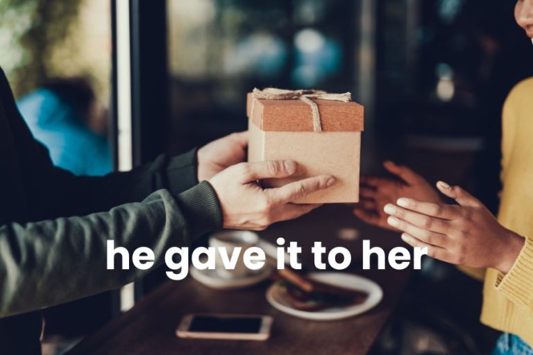 Using Direct and Indirect Object pronouns in a sentence Together